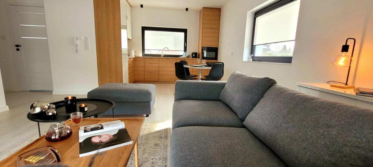 Bast 17 Dom Duzy Parking , Mandoria , Ptak , 2 Sypialnie Lub 1 Sypialnia, Taras , Autostrada A1, Kalinowskiego 17E Wifi 우치 외부 사진