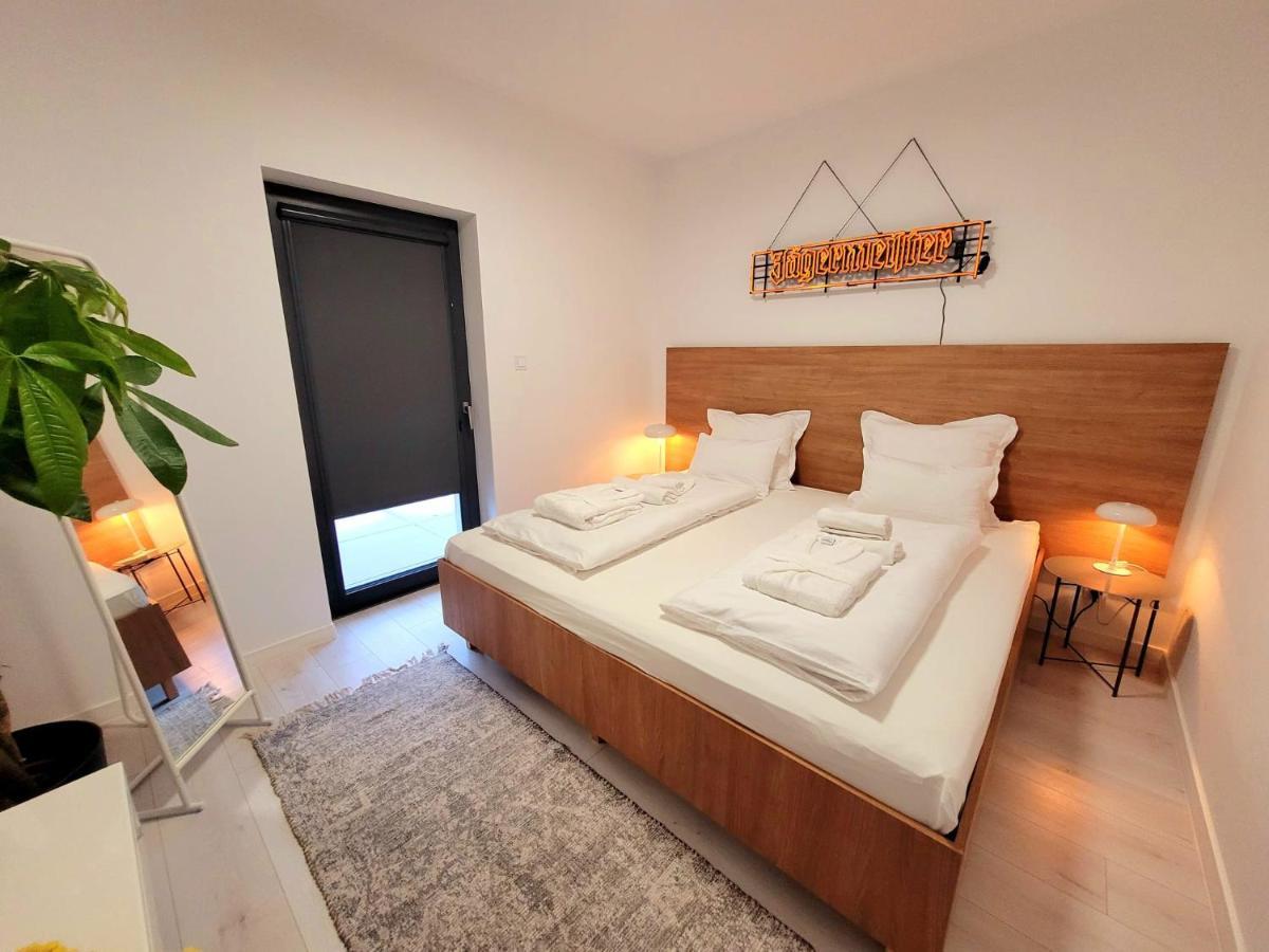 Bast 17 Dom Duzy Parking , Mandoria , Ptak , 2 Sypialnie Lub 1 Sypialnia, Taras , Autostrada A1, Kalinowskiego 17E Wifi 우치 외부 사진