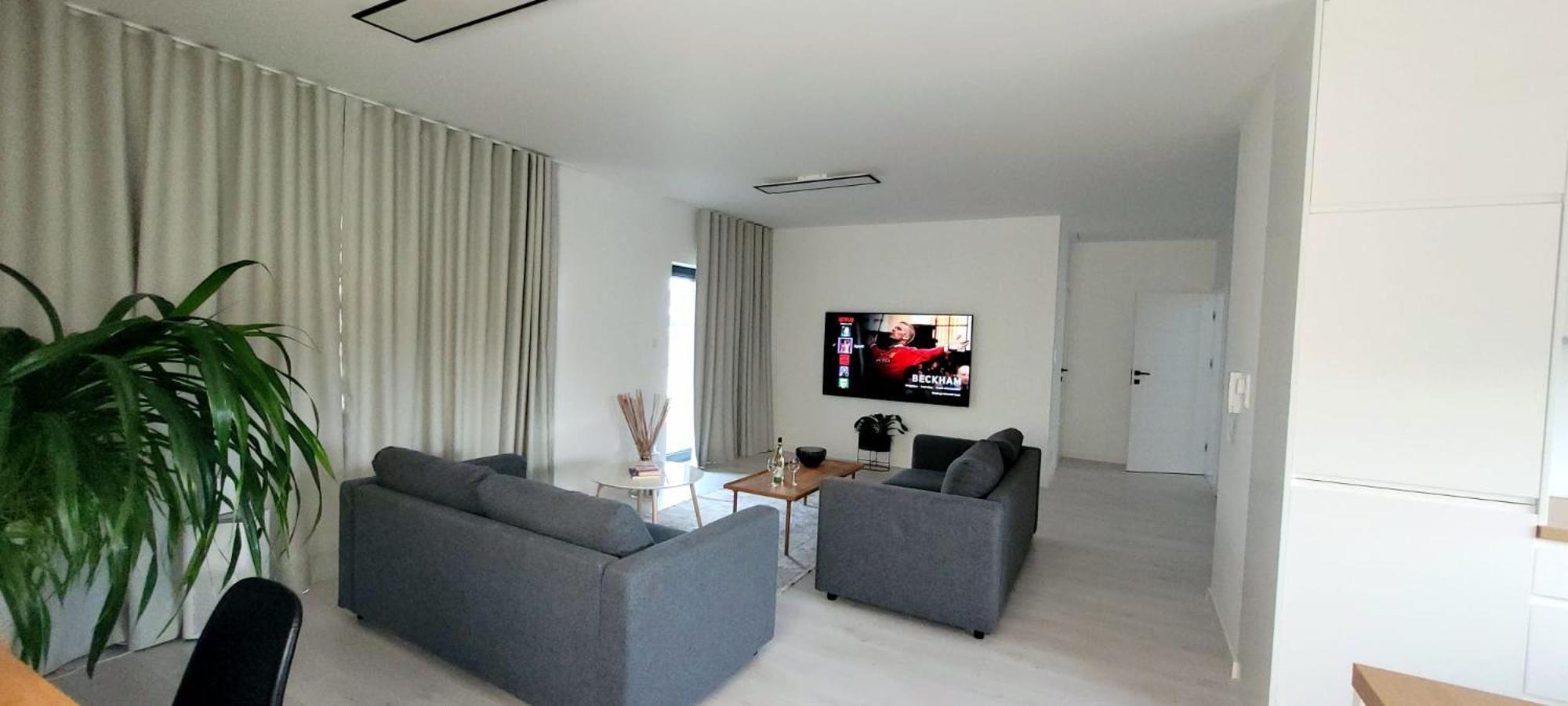 Bast 17 Dom Duzy Parking , Mandoria , Ptak , 2 Sypialnie Lub 1 Sypialnia, Taras , Autostrada A1, Kalinowskiego 17E Wifi 우치 외부 사진