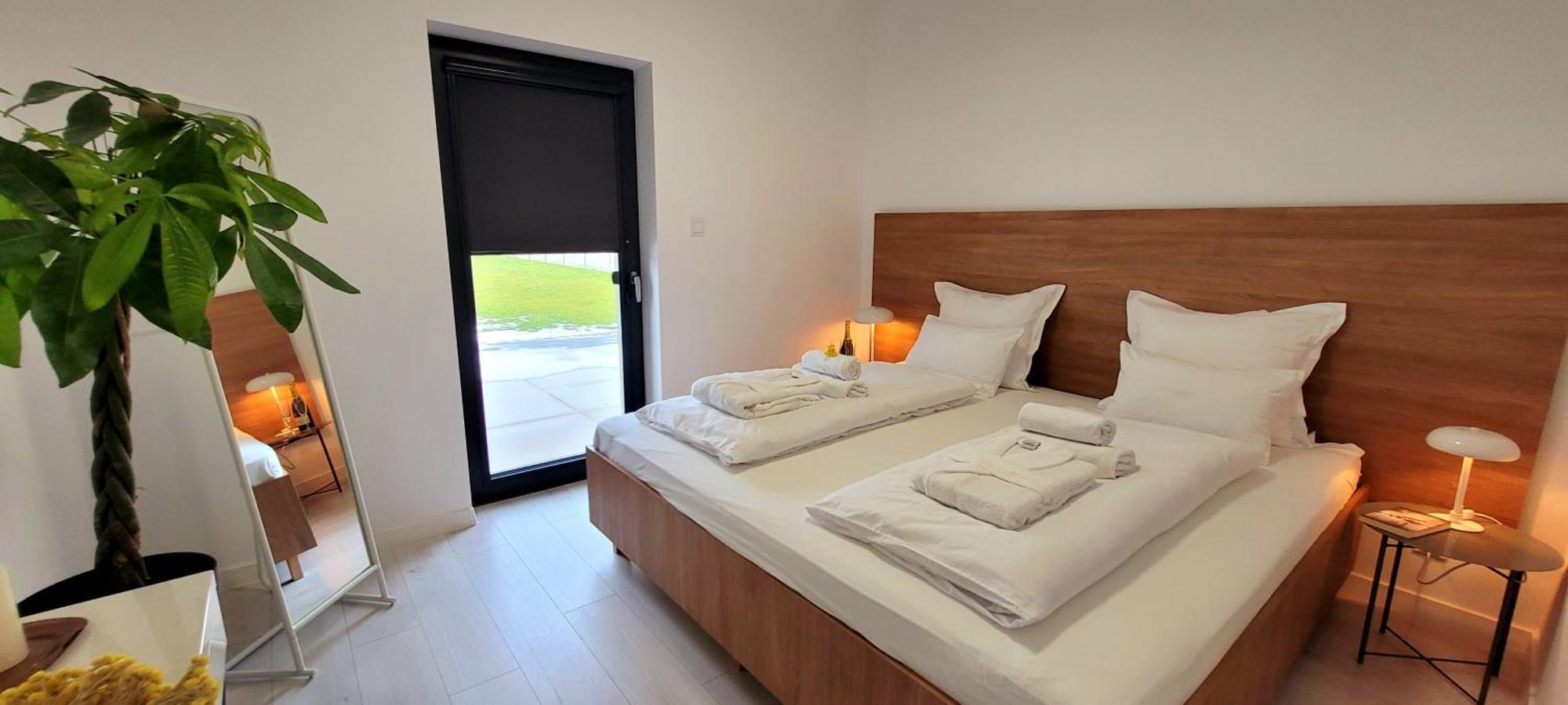 Bast 17 Dom Duzy Parking , Mandoria , Ptak , 2 Sypialnie Lub 1 Sypialnia, Taras , Autostrada A1, Kalinowskiego 17E Wifi 우치 외부 사진